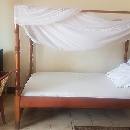 Dodoma Serene Hotel モンバサ エクステリア 写真